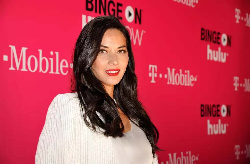 Olivia Munn Tweets Response to Fans Who Think She’s the Reason the Packers Are Losing
