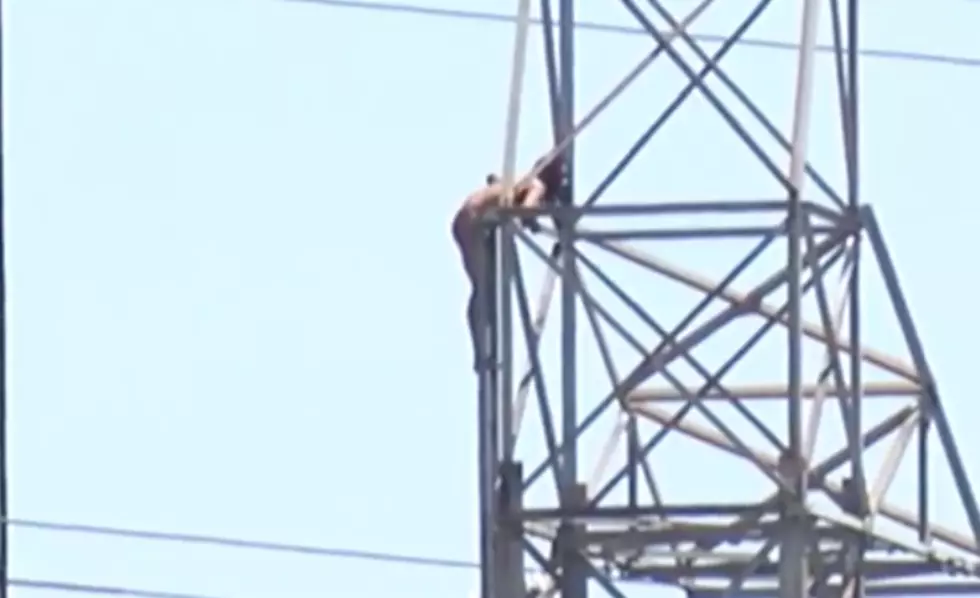 Naked Louisiana Man Climbs Electric Tower [VIDEO]
