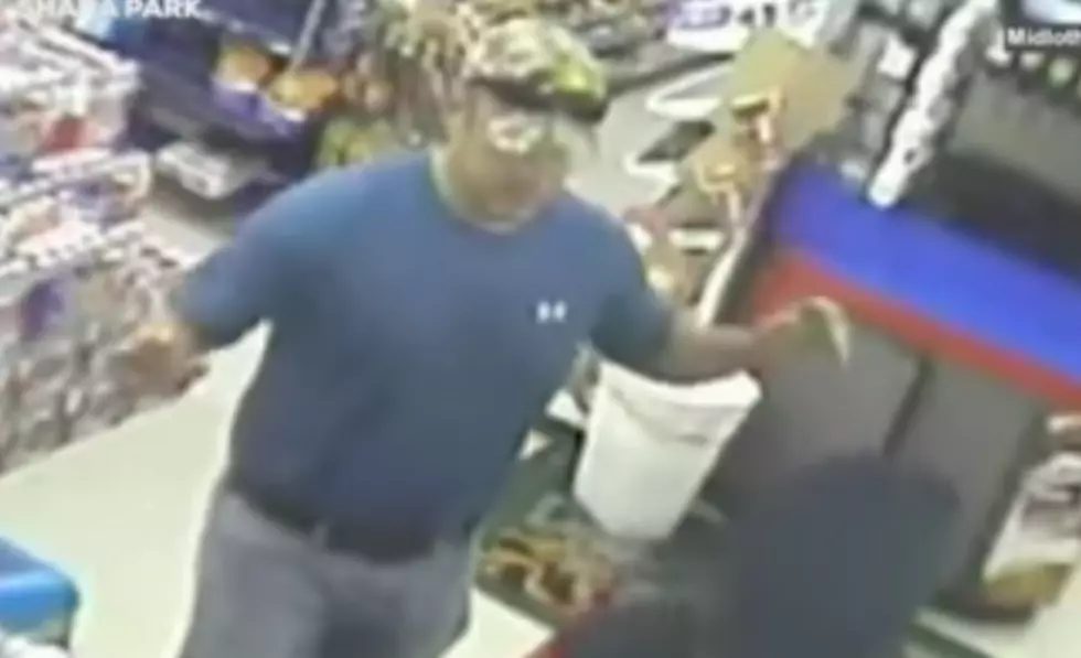 Former Marine Takes Out Would-Be Robber [VIDEO]