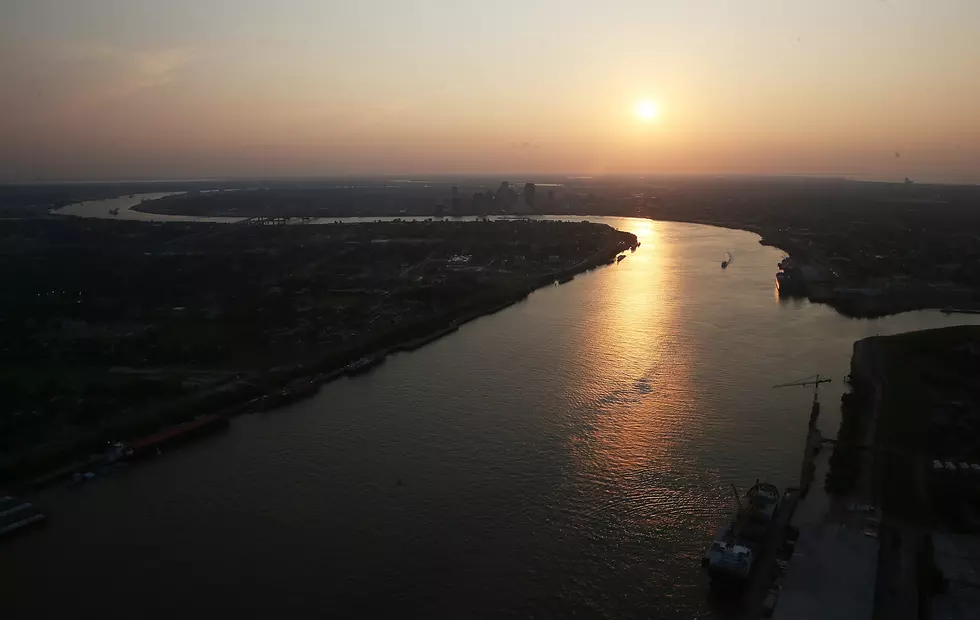 Coast Guard Searching for Missing Boater in Mississippi River Near Baton Rouge