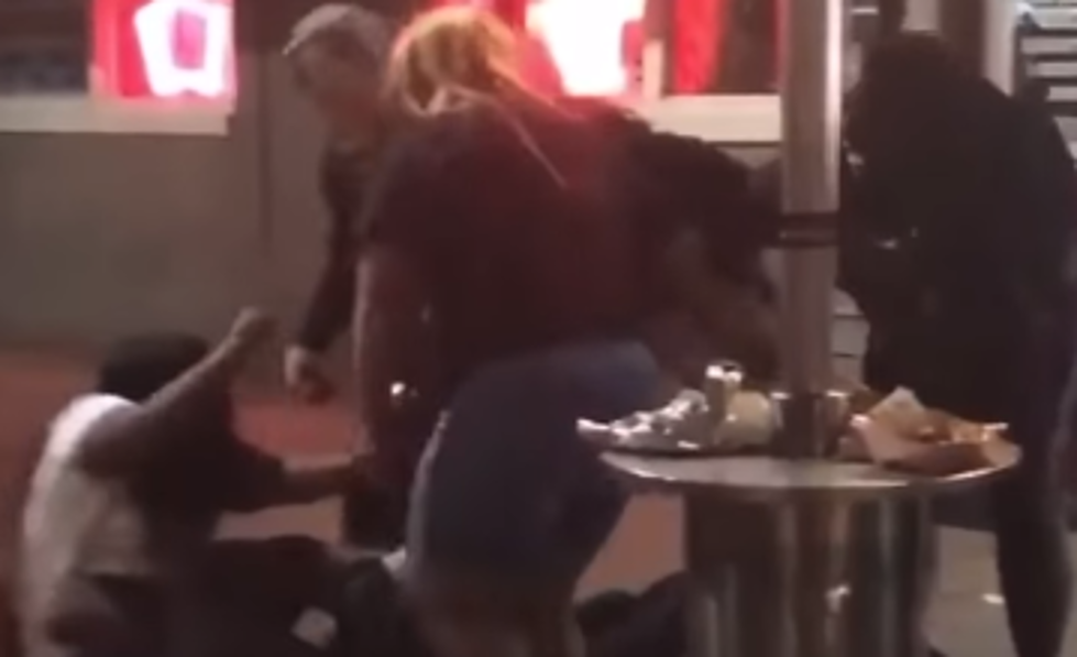 Massive Brawl at the Burrito Stand in Downtown Shreveport [NSFW VIDEO]