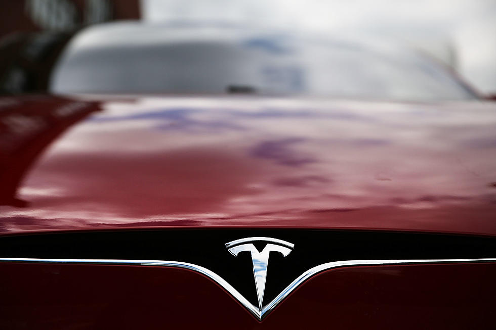 Could Tesla Bring a Lithium Battery Plant to Louisiana?
