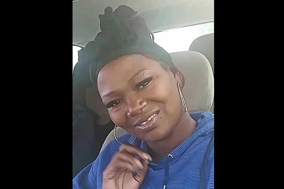 Woman in Houma, Louisiana on the Run After Allegedly Biting a Cop