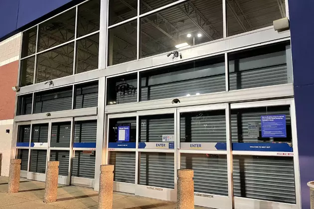 Why Are Shreveport-Bossier Best Buy Stores Closing Early?