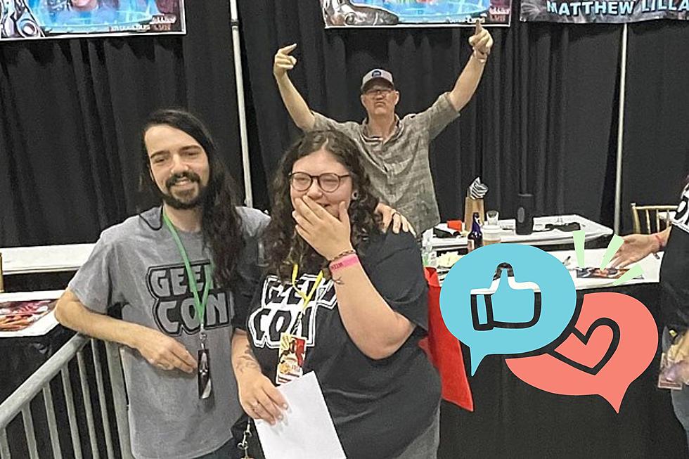 Remember When a Guy Drove 5 1/2 Hours to Propose at Geek’d Con?