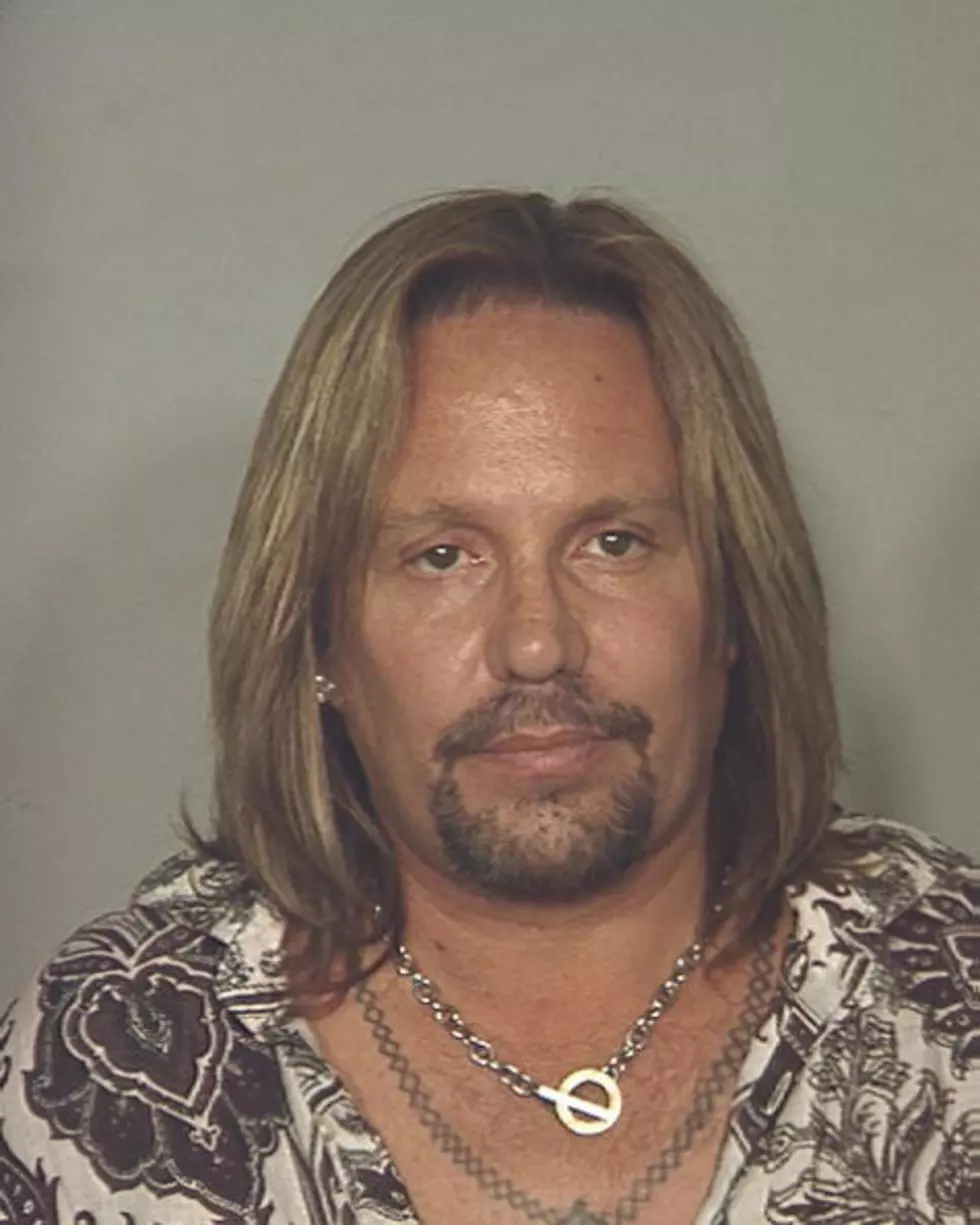 Vince Neil is Heading to the Pen