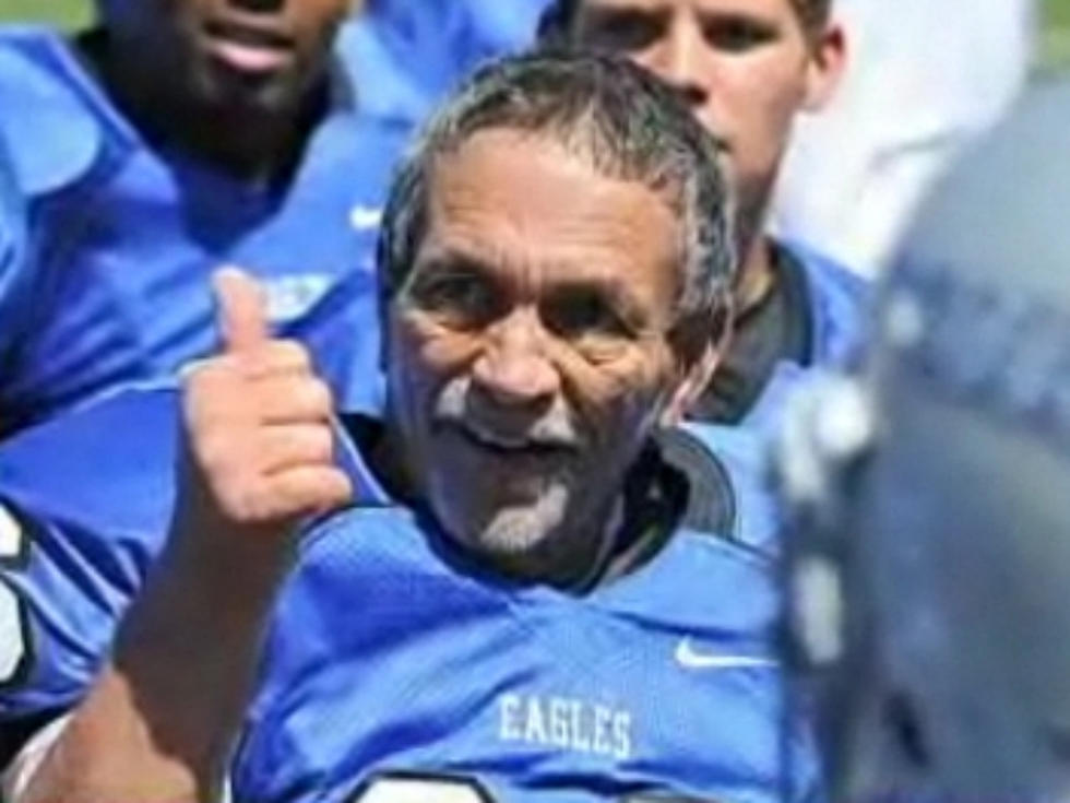 61-Year-Old College Football Player Alan Moore Makes History