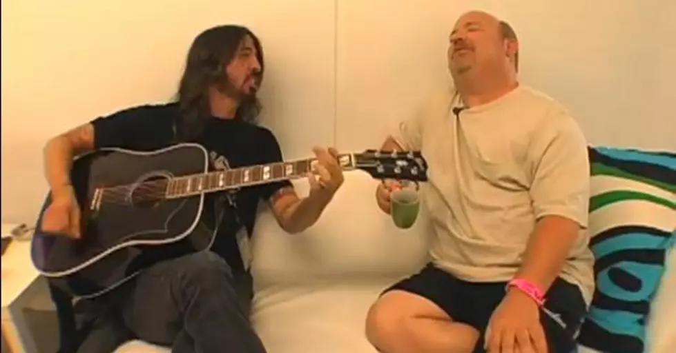 Learn to Write a Hit Song With Foo Fighters&#8217; Dave Grohl [VIDEO]