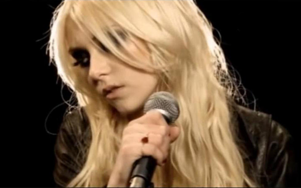 The Pretty Reckless Unplug for Alter the Press [VIDEO]
