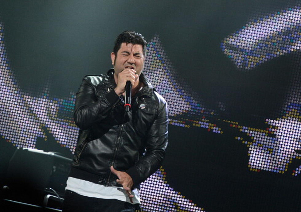 Chino From the Deftones Joins Filter Onstage at Soundwave [VIDEO]