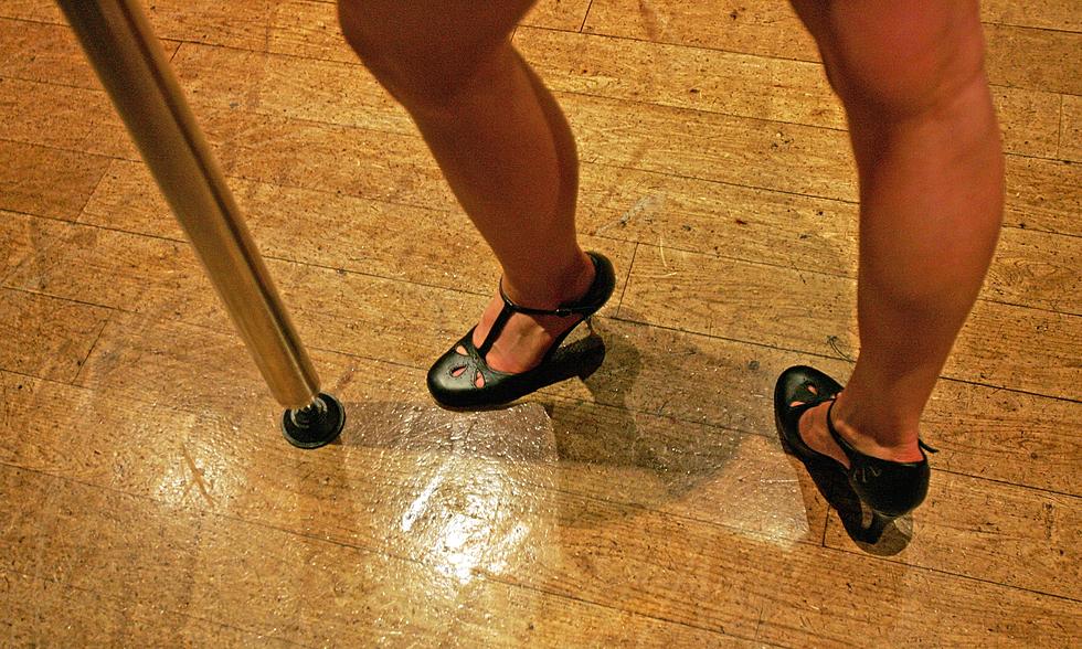 Bill That Would Raise The Age To 21 For Louisiana&#8217;s Exotic Dancers Goes To Governor