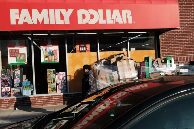 Family Dollar Closing 390 Stores