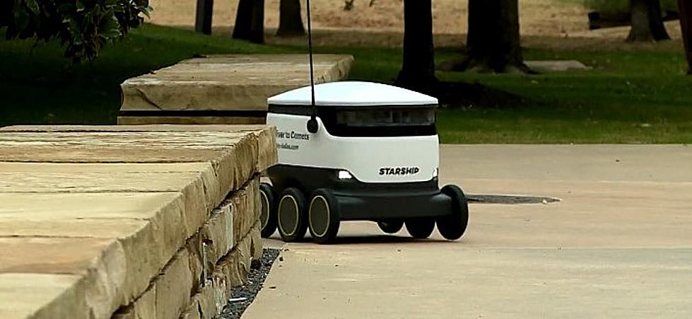 Robots Now Delivering Food on Dallas Campus