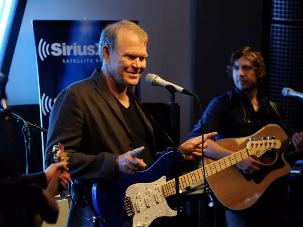 Watch Glen Campbell Perform Music from His Farewell Album, ‘Ghost on the Canvas’ [VIDEO]