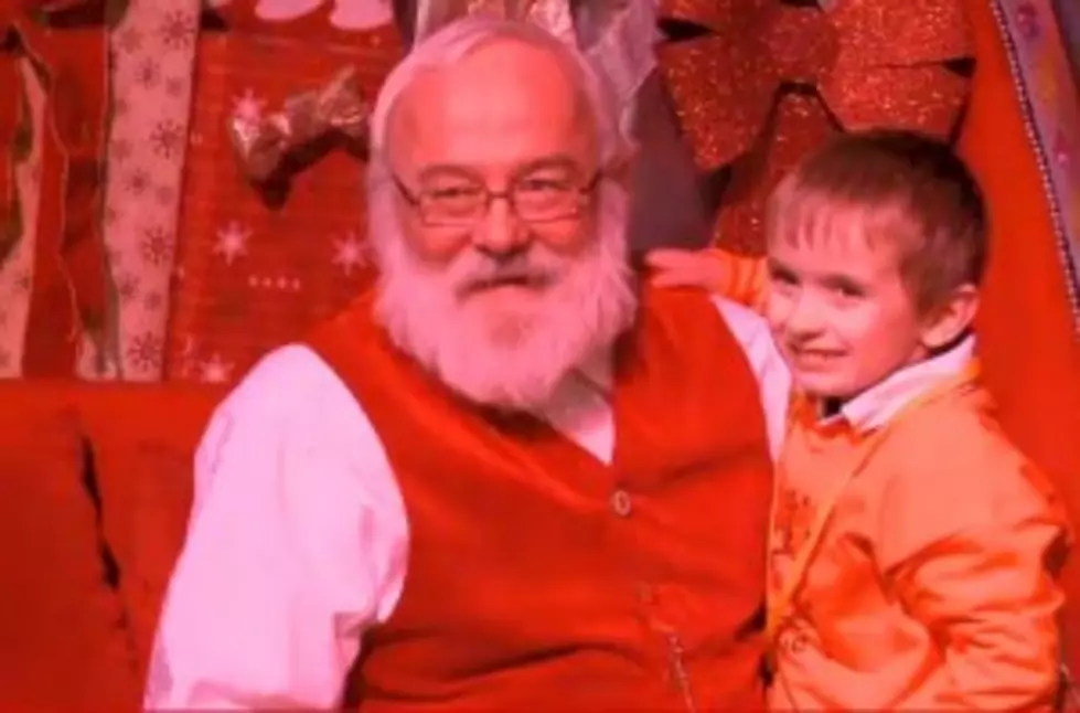 Santa Claus is Coming To Town Track Him [Video]