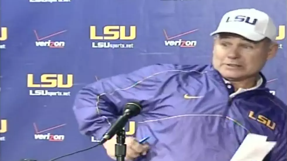 Emotional Les Miles Goes Off at Press Conference After Ole Miss [Video}
