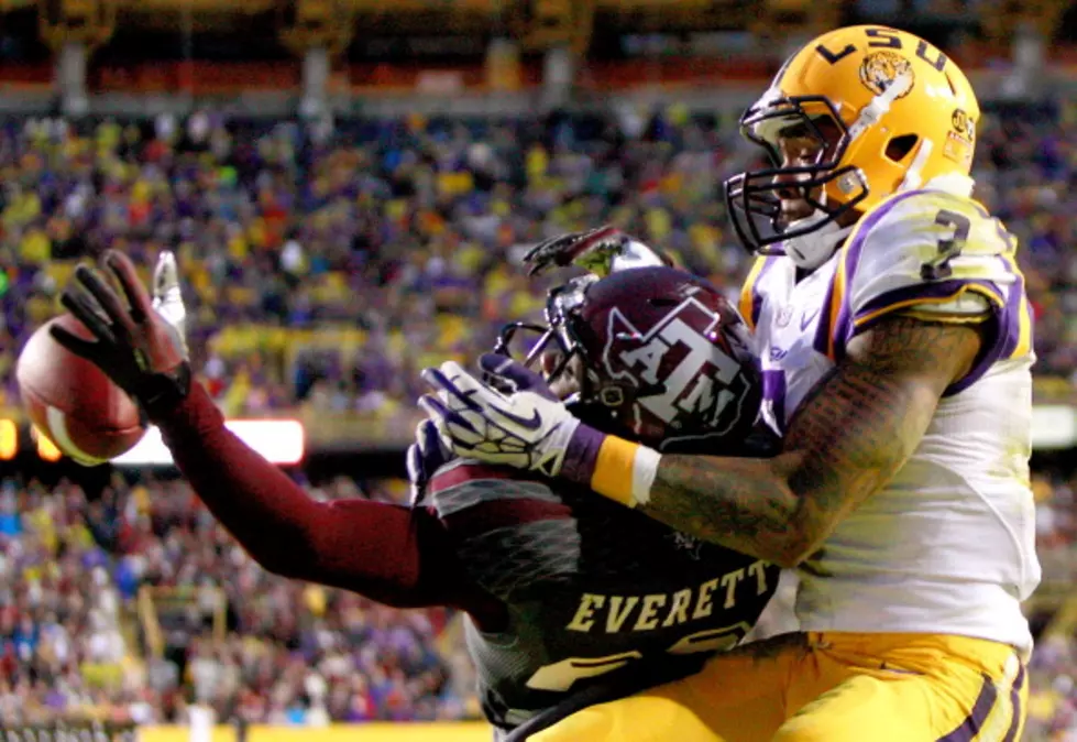LSU Stops Manziel; Texas A&M Offense With Solid Defense