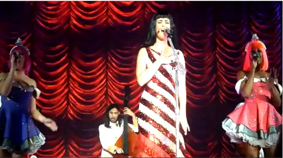 Katy Perry Covers Adele In Concert [VIDEO]