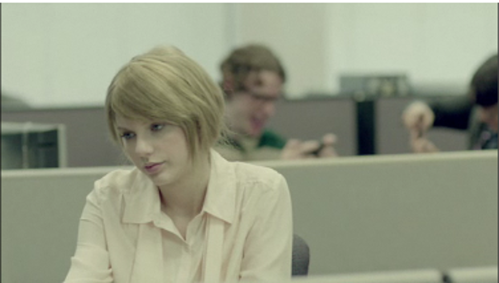 Watch Now! Taylor Swift’s ‘Ours’ Music Video Premiere