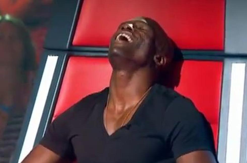 Was Seal Caught ‘Checking His Mic’ On ‘The Voice’ Australia?