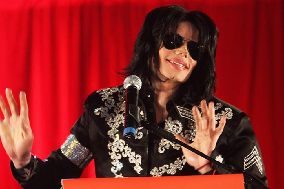 Michael Jackson’s Estate Sued by Singer’s ‘Former Flame’ for $1 Billion