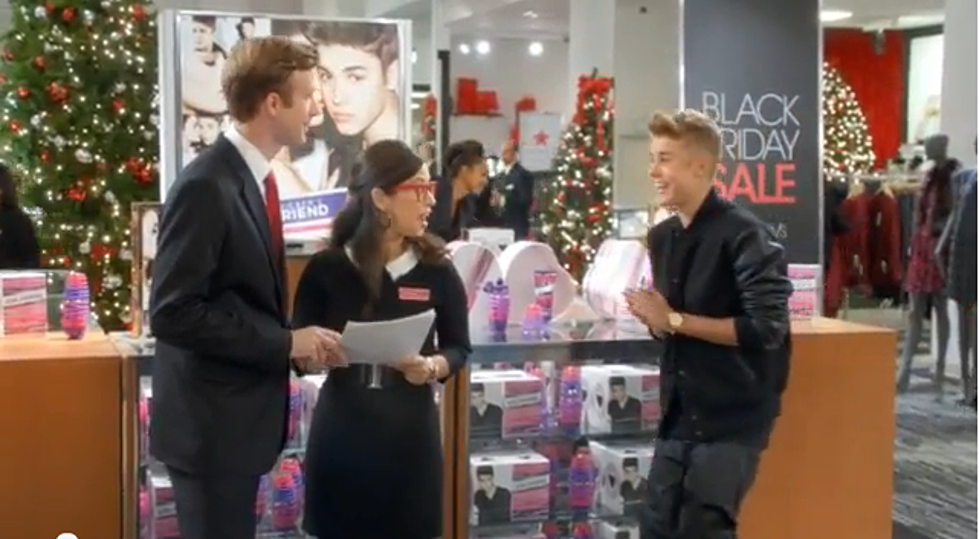 Justin Bieber Teams With Macy’s for Black Friday [VIDEO]