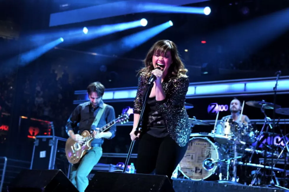 Kelly Clarkson Slams Grammy Award Participants