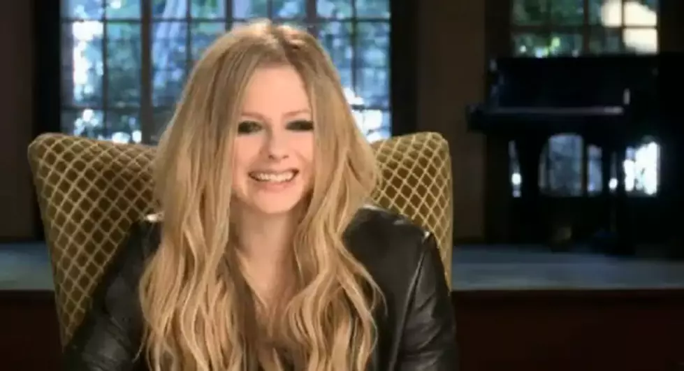 Avril &#038; Chad Wedding May Happen in July [VIDEO]