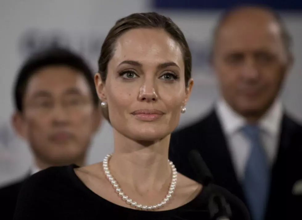 Jolie Had A Double Mastectomy
