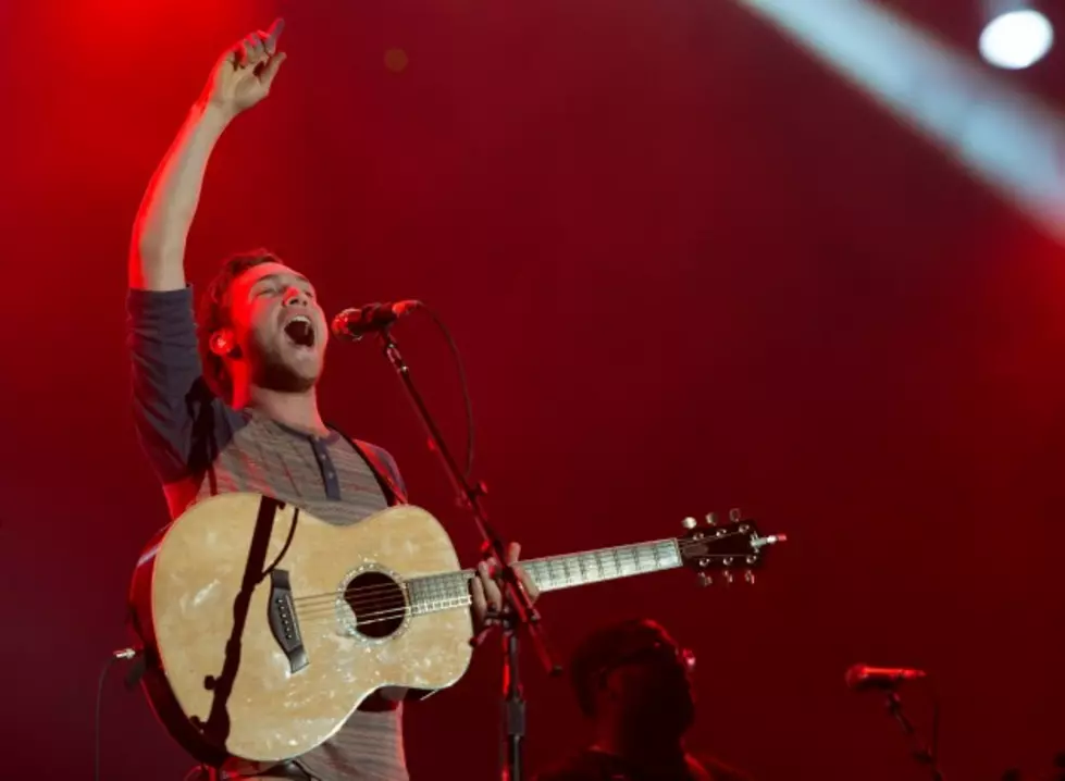 Phillip Phillips to Release Behind the Light May 20 [VIDEO]