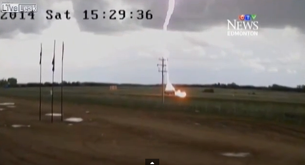 Like A Scene From ‘Back To The Future’, A Moving Truck Was Hit By A Bolt Of Lightning [VIDEO]