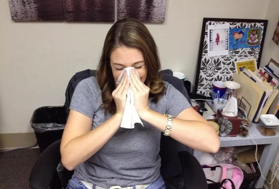 Weather Changes Have You Sneezing? 5 Ways to Stop Now [PHOTOS]
