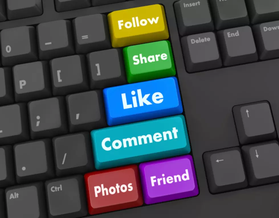 Four Things You Shouldn’t Post On Your Facebook Wall
