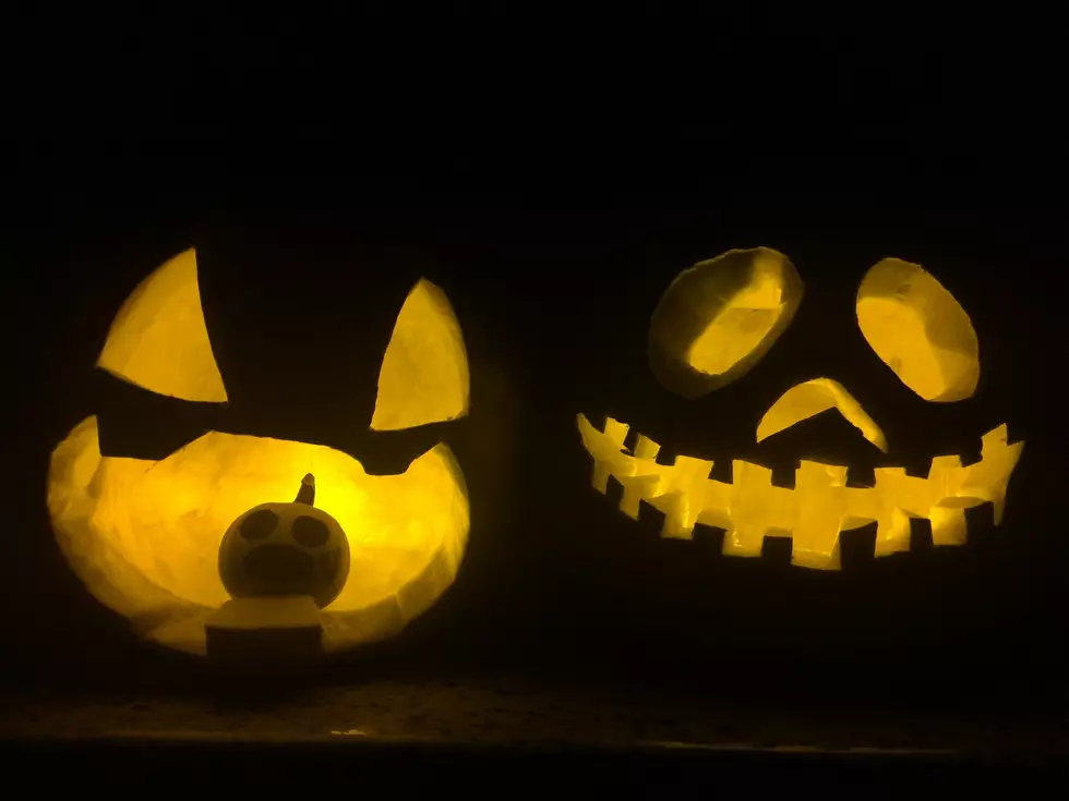 Lucky Larry Carves Two Jack-O-Lantern’s In 33 Seconds [VIDEO]