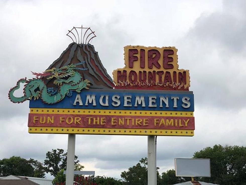 Iconic Tyler Area Neon Sign For Sale