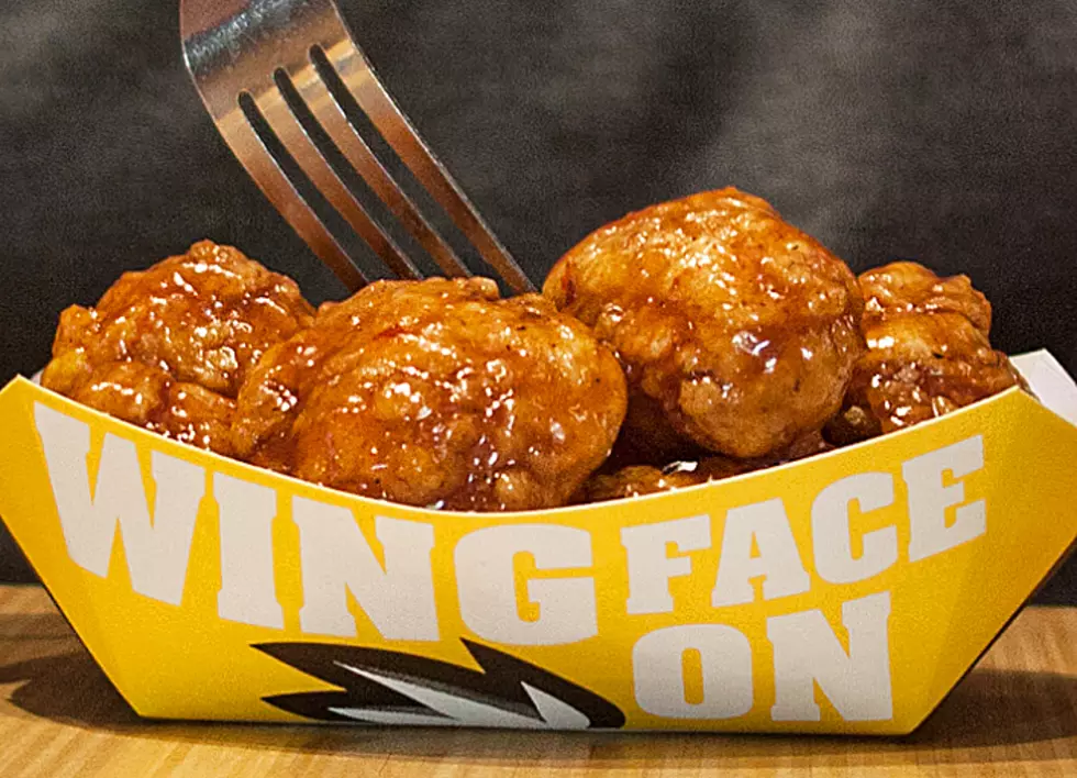 America Could Be Getting Free Wings From Buffalo Wild Wings