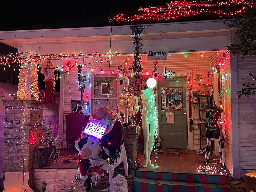'37th Street Lights' In Austin Are The Weirdest Holiday Lights 