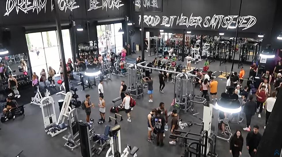 I Wondering If People Are Being 'Judged' In This Texas Mega Gym?