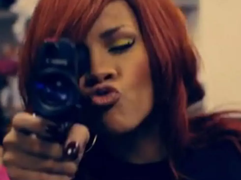 Watch Rihanna&#8217;s &#8216;Cheers (I&#8217;ll Drink to That)&#8217; Music Video