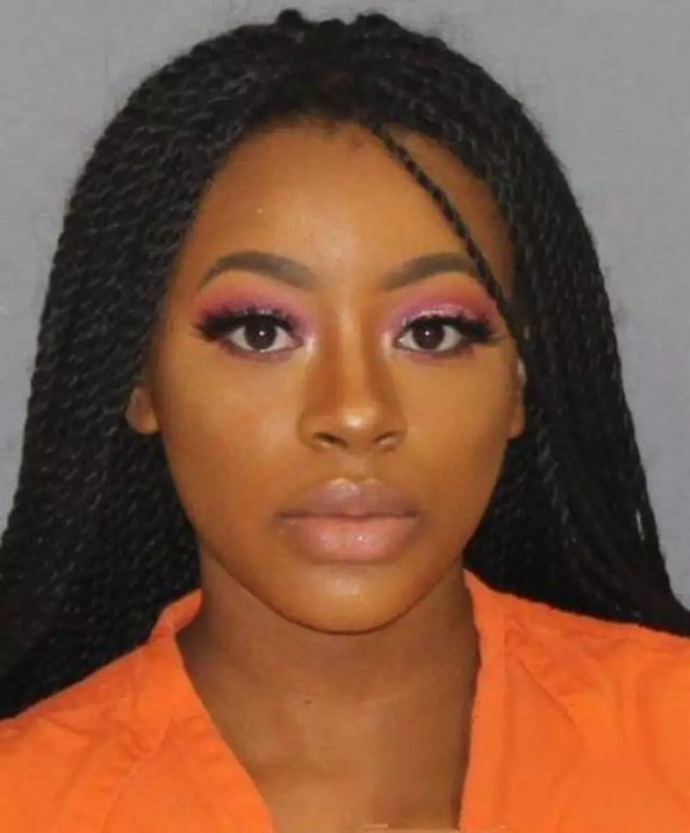 Texas Woman Get Requests For Makeup Tips After Mugshot Goes Viral