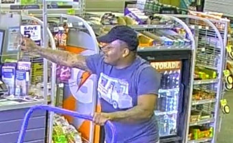 Lindale Police Searching For Alleged Smiling Shoplifter