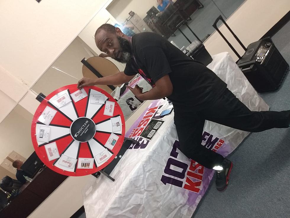 Spinning & Winning Big Prizes With Melz In Nacogdoches Friday