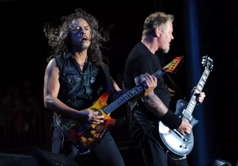 Backstage Footage of Metallica at Yankees Stadium [VIDEO]