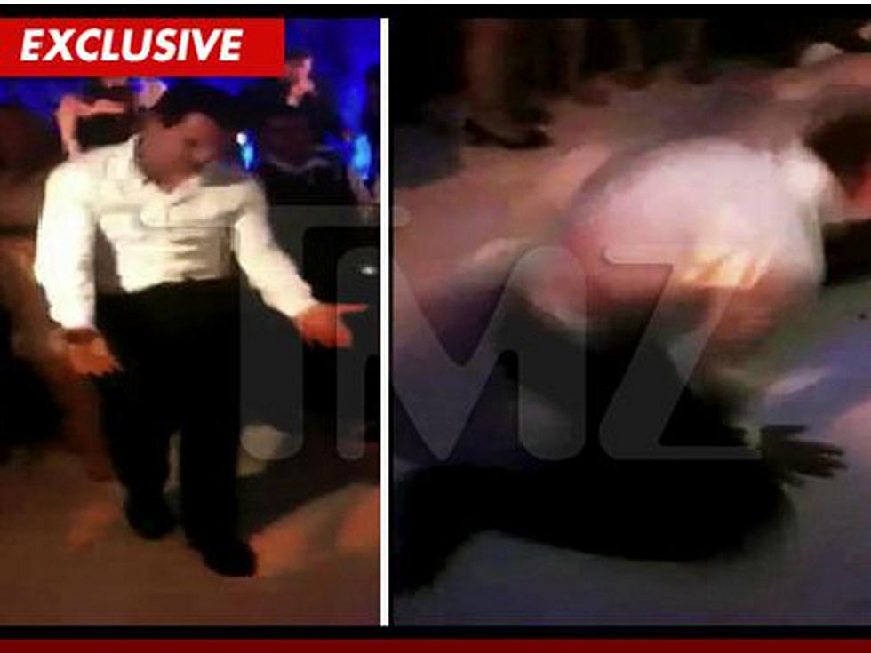 Tom Cruise’s Wedding Dance-Off is Supremely Awkward [VIDEO]