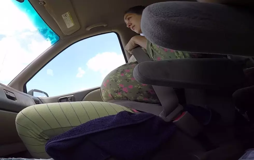 Texas Birth Goes Viral … Because It Happened in a Car