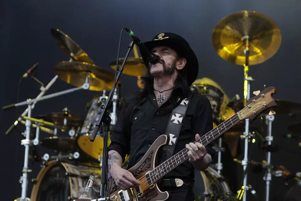 Petition Calls for New Heavy Metal Element to Named for Motorhead’s Lemmy