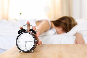 Should We Call For An End to Daylight Saving Time?