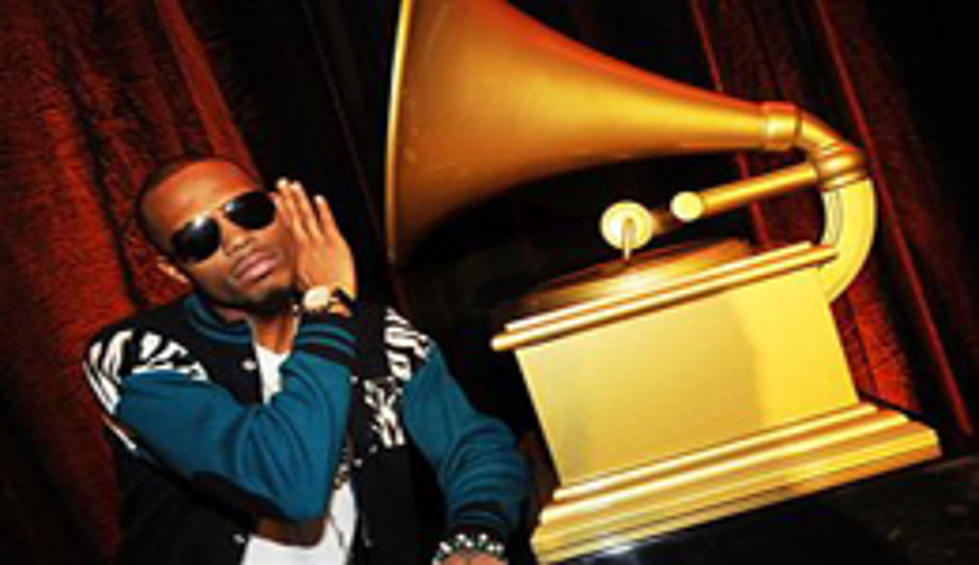B.O.B. Performed Airplanes On An Airplane [VIDEO]