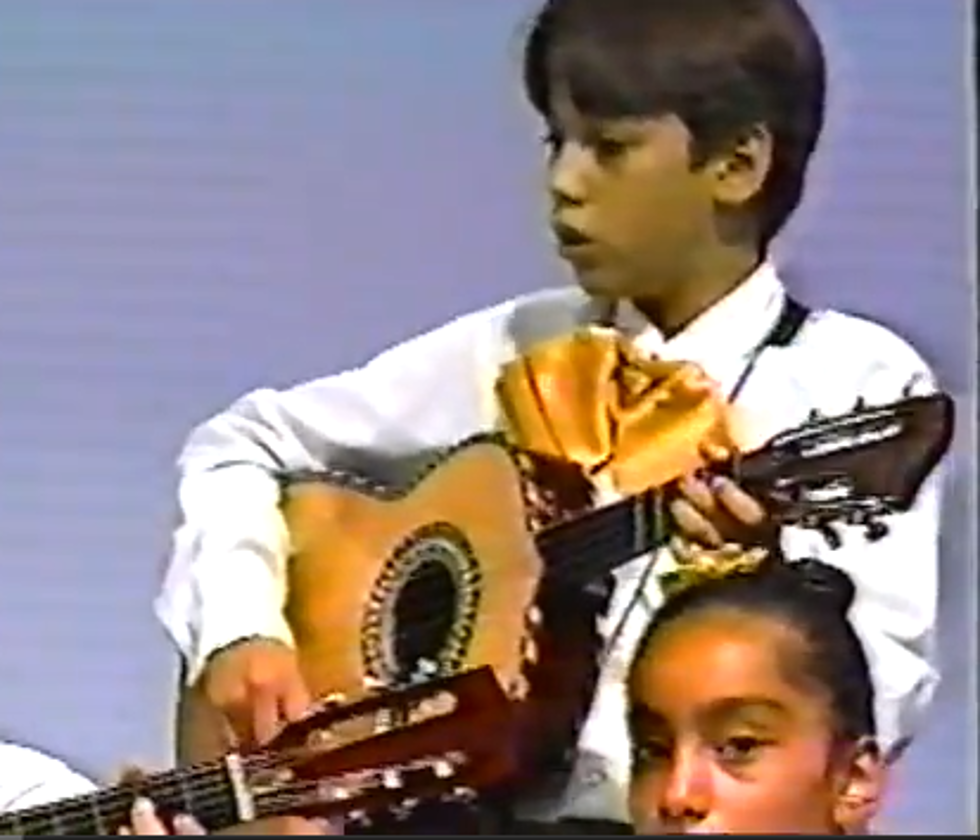 It’s Mexican Independence Day! Here’s The Worst Mariachi Band Ever!