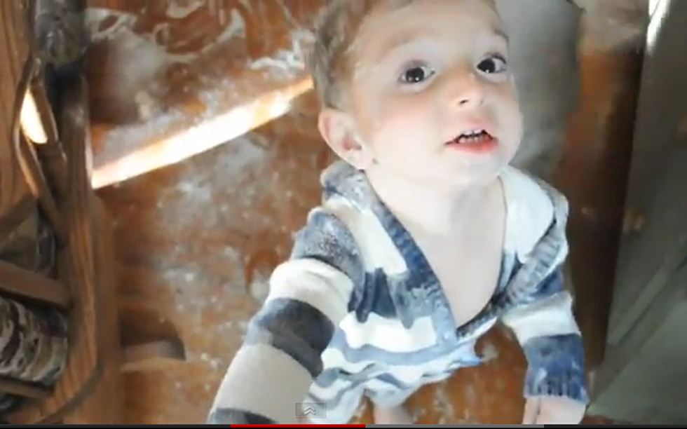 A Clean Living Room + Two Toddlers + A Bag Of Flour = 1 Mad Mommy [VIDEO]